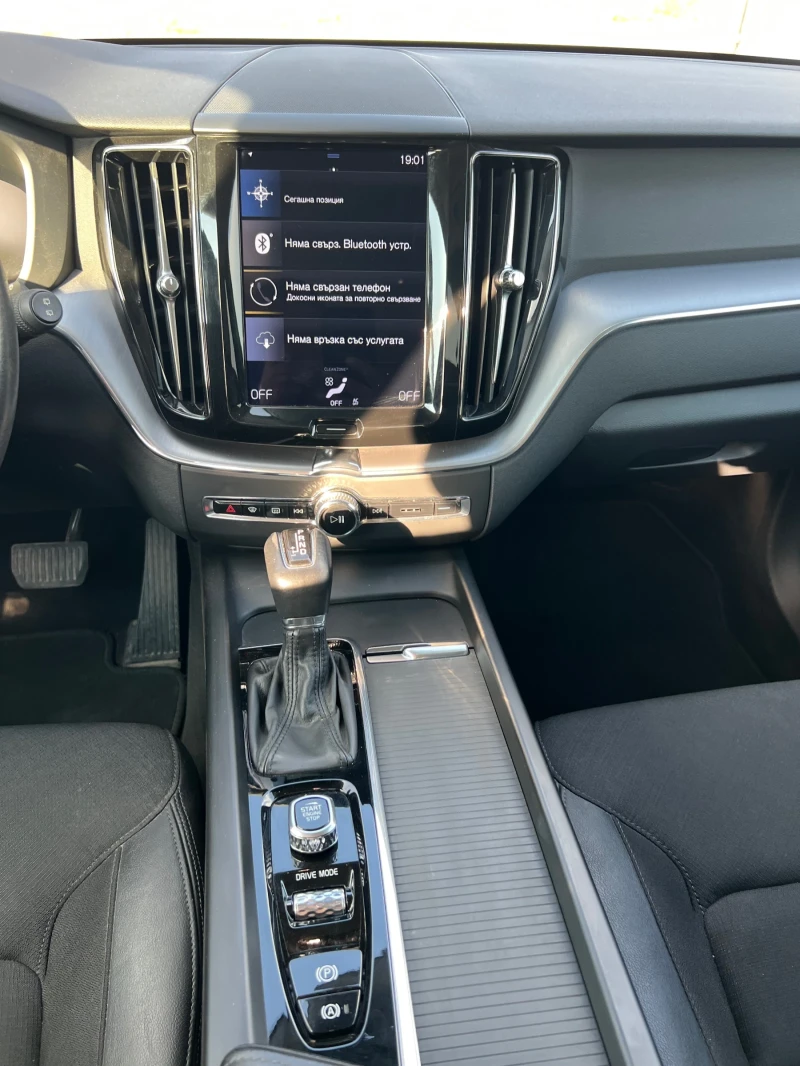 Volvo XC60 2.0D 8скорости!!, снимка 12 - Автомобили и джипове - 51086019