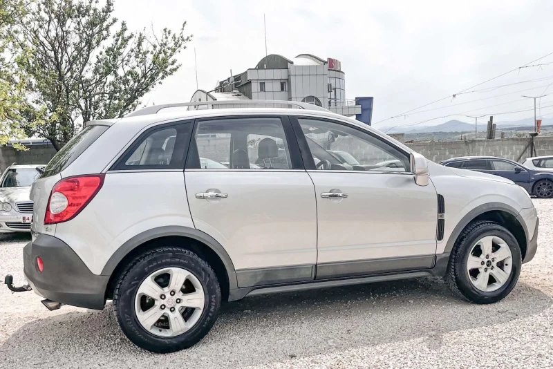 Opel Antara Avtomat 4x4 , снимка 4 - Автомобили и джипове - 52639196