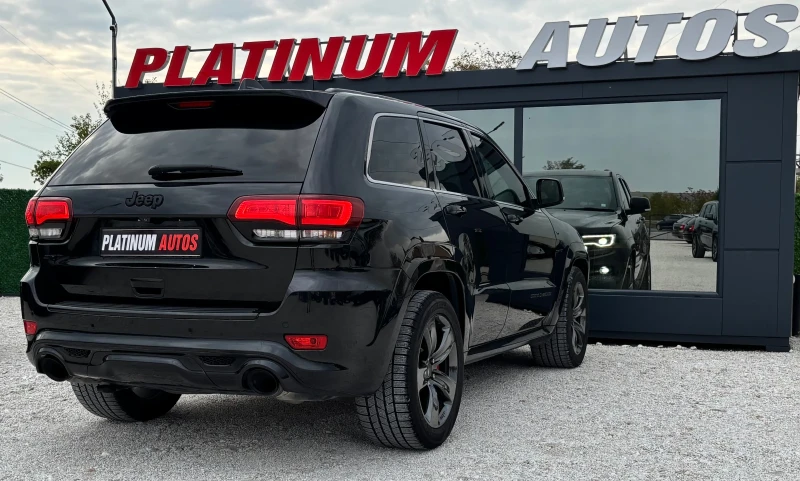 Jeep Grand cherokee 6.4/SRT/PANORAMA/FULL, снимка 10 - Автомобили и джипове - 52145250