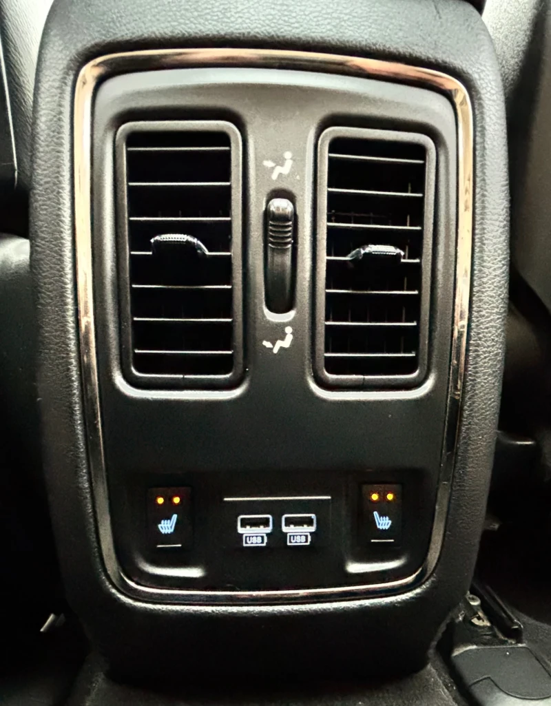 Jeep Grand cherokee 6.4/SRT/PANORAMA/FULL, снимка 12 - Автомобили и джипове - 52145250