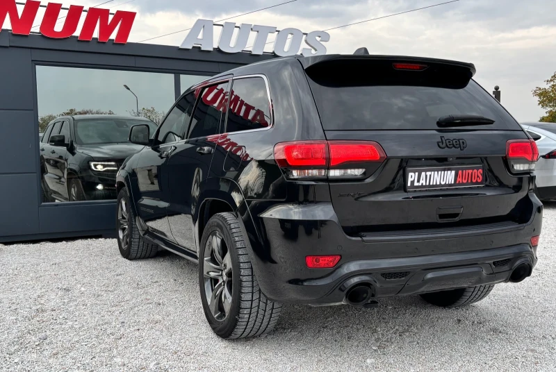 Jeep Grand cherokee 6.4/SRT/PANORAMA/FULL, снимка 9 - Автомобили и джипове - 52145250