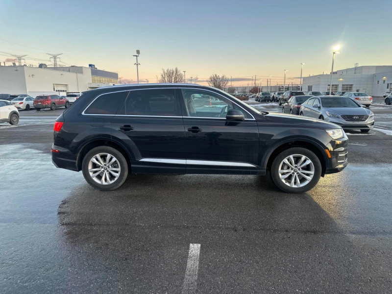 Audi Q7 CARFAX* АВТОФИНАНСИРАНЕ* БЕЗ ПЪРВОНАЧАЛНА ВНОСКА* , снимка 3 - Автомобили и джипове - 52835023