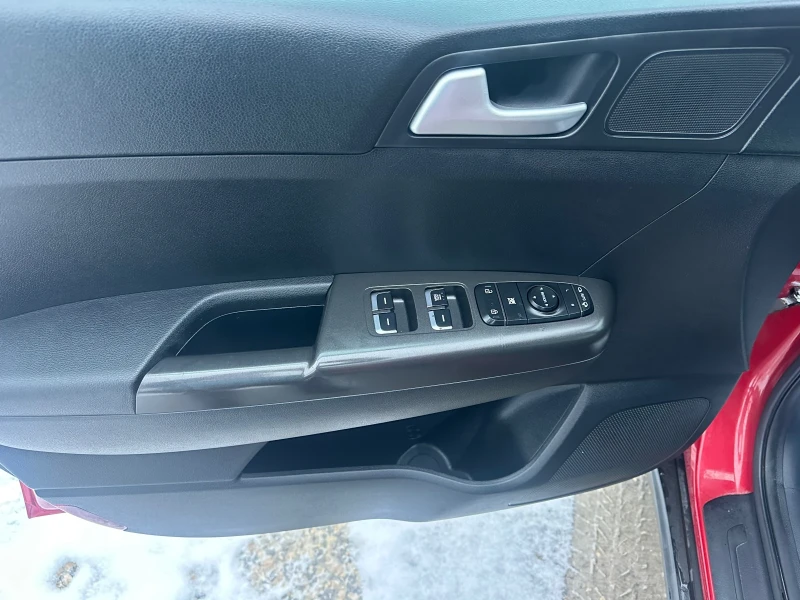 Kia Sportage 1.7 CRDI-141 k.c.-137000 КМ., снимка 8 - Автомобили и джипове - 53130646