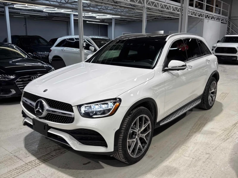 Mercedes-Benz GLC 300  | AMBIENT | 360 | CARFAX