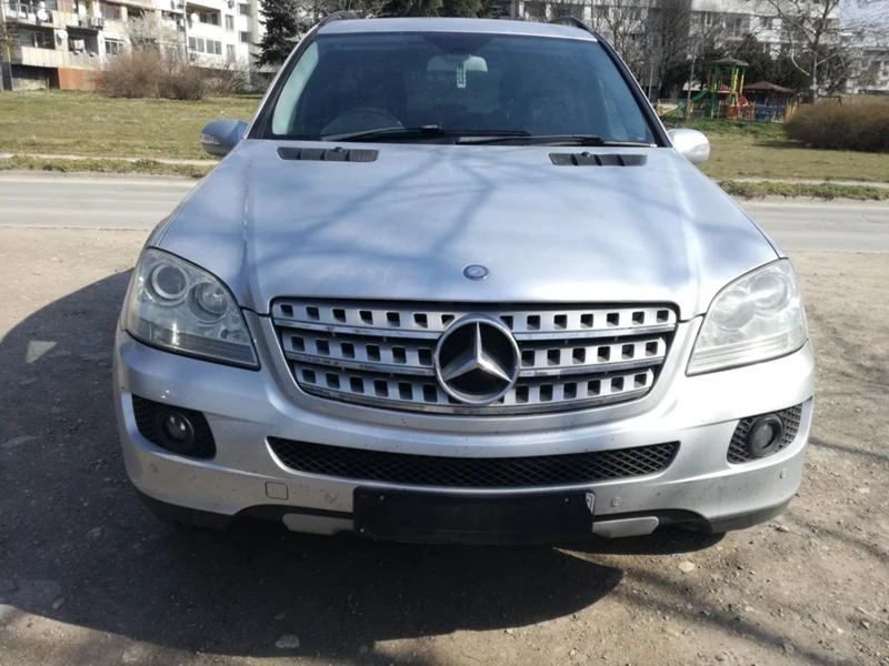 Mercedes-Benz ML 320, снимка 1 - Автомобили и джипове - 36255422