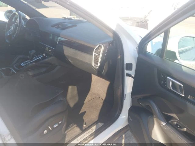 Porsche Cayenne COUPE S - изображение 7