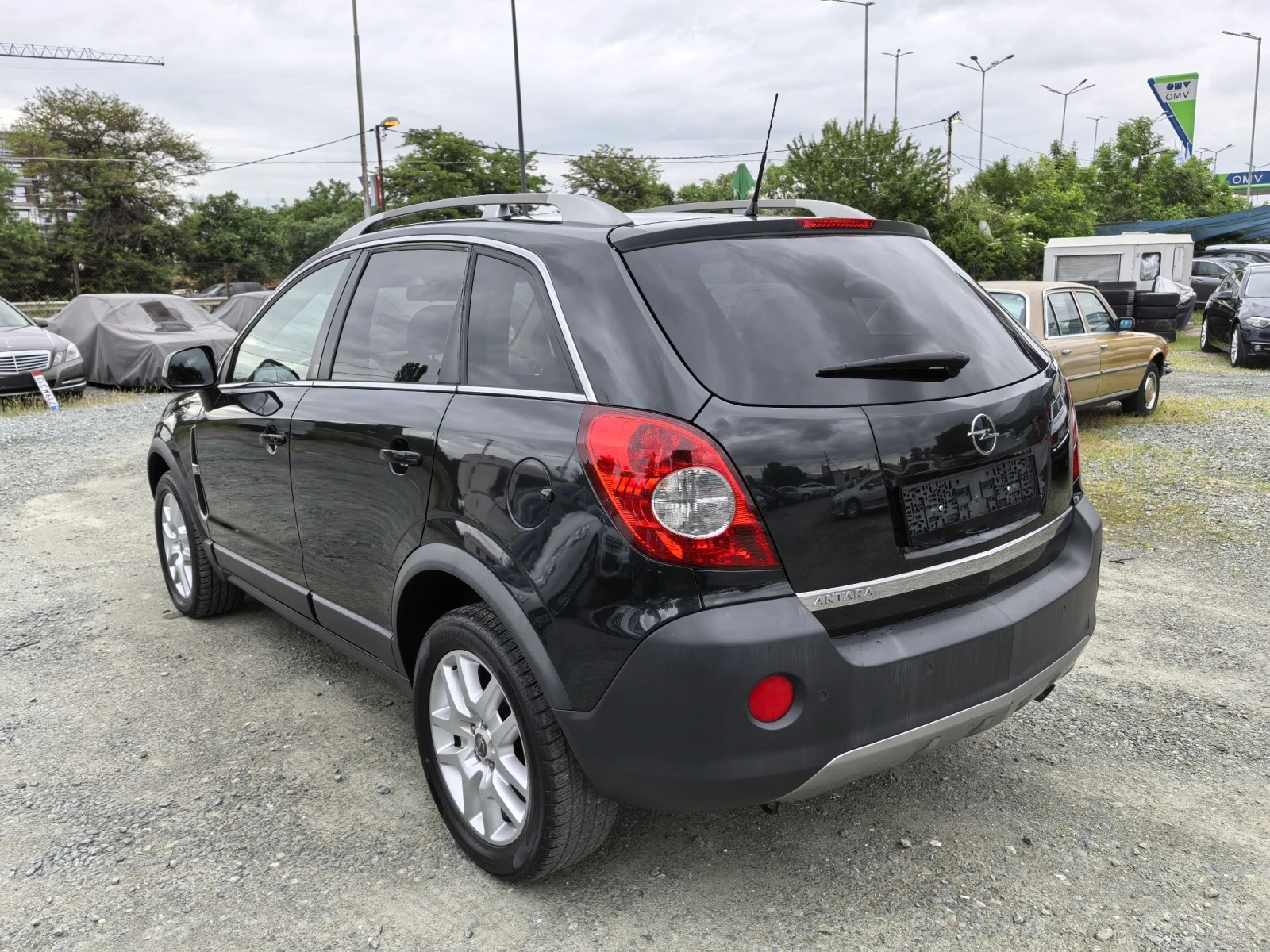 Opel Antara 2.4i * ГАЗ* COSMO* 116х.км!Сервизна История!!!  - изображение 6