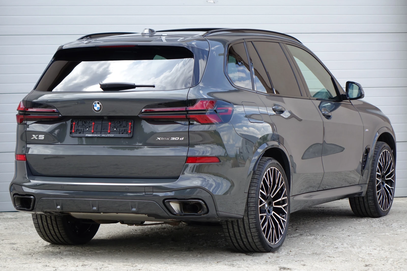 BMW X5 M SPORT PRO* xDRIVE* LED LIGHTS* PANO*  - изображение 9