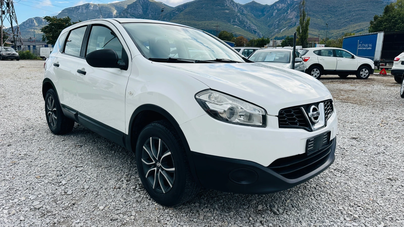 Nissan Qashqai 1.6i газов инжекцион  евро 5 - изображение 3