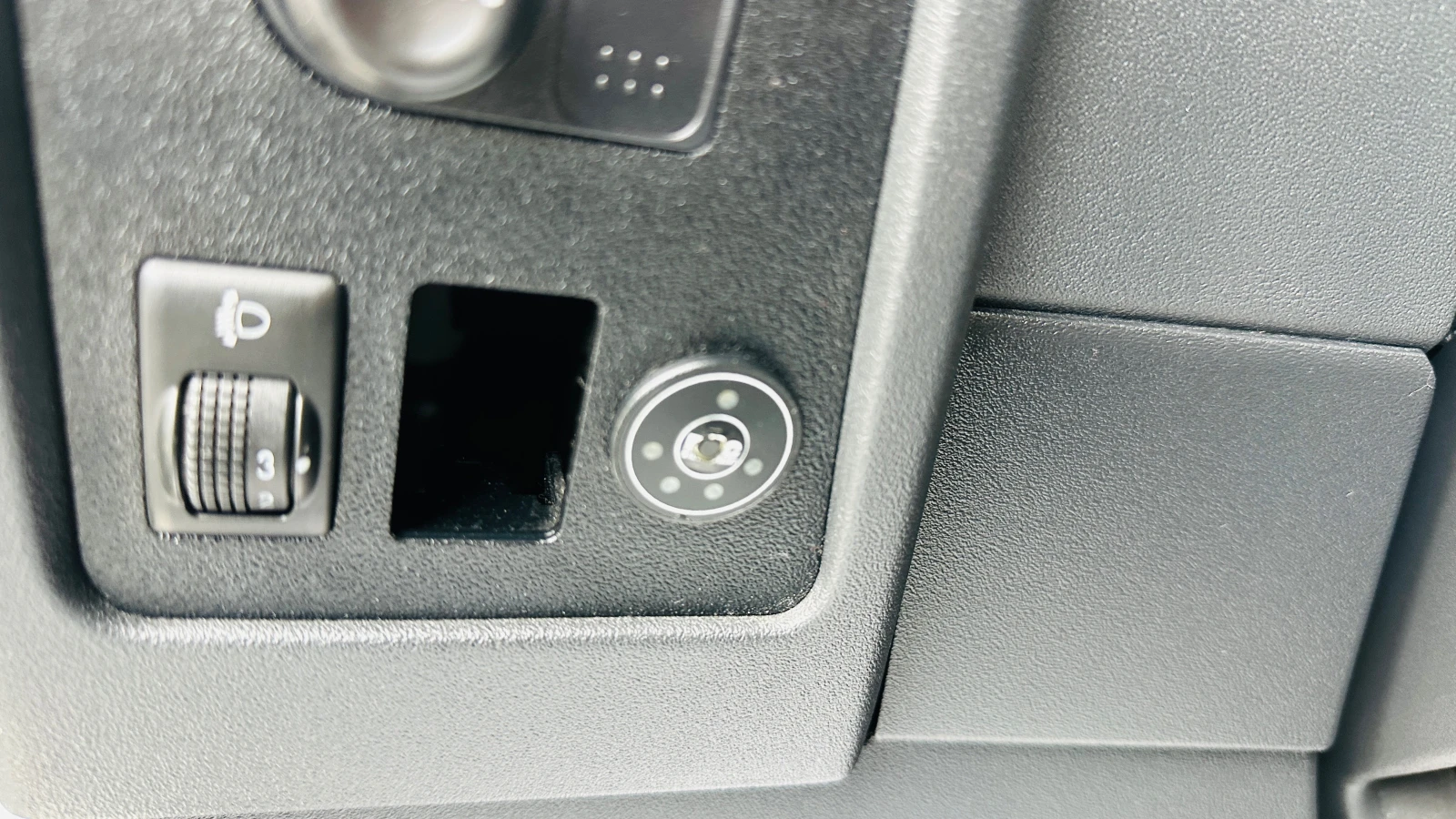 Nissan Qashqai 1.6i ����� ���������  ���� 5 | Mobile.bg � ����������� 14