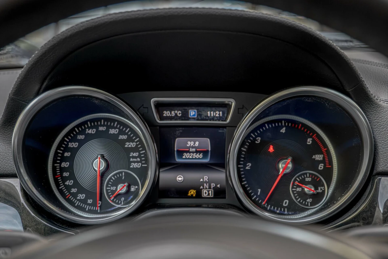 Mercedes-Benz GLS 350 AMG/4matic/Harman Kardon/6+ 1/Side Assist/Distroni, снимка 9 - Автомобили и джипове - 53783243