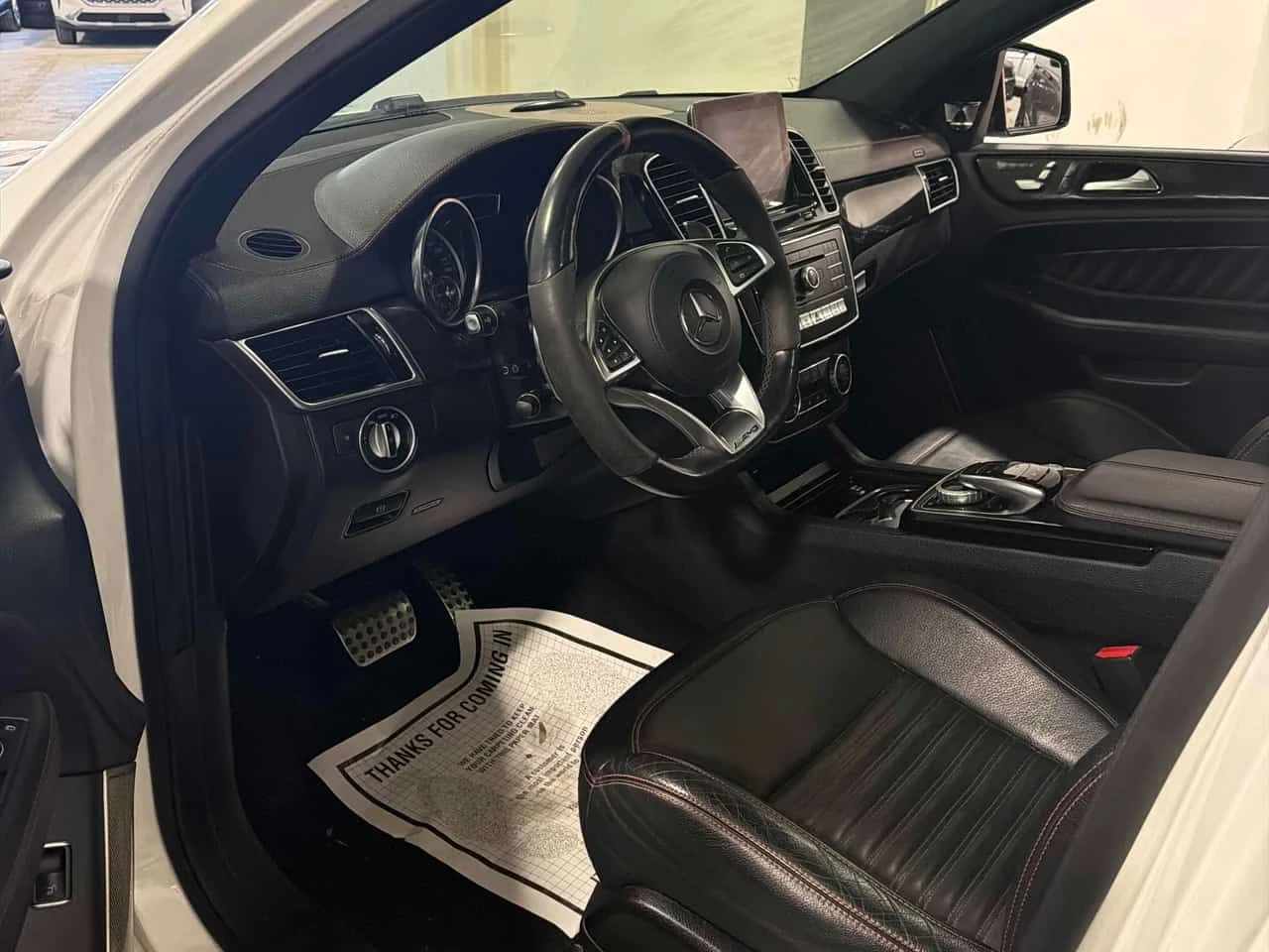 Mercedes-Benz GLE 450 AMG 63 PACK/360 CAM/AMBIENT/PANO, снимка 7 - Автомобили и джипове - 53842365