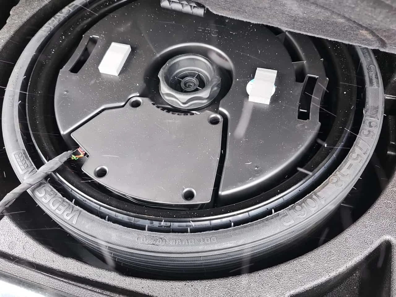 Audi SQ5  TECHNIK| 360 КАМЕРИ| PANORAMA| CARFAX, снимка 15 - Автомобили и джипове - 53893867