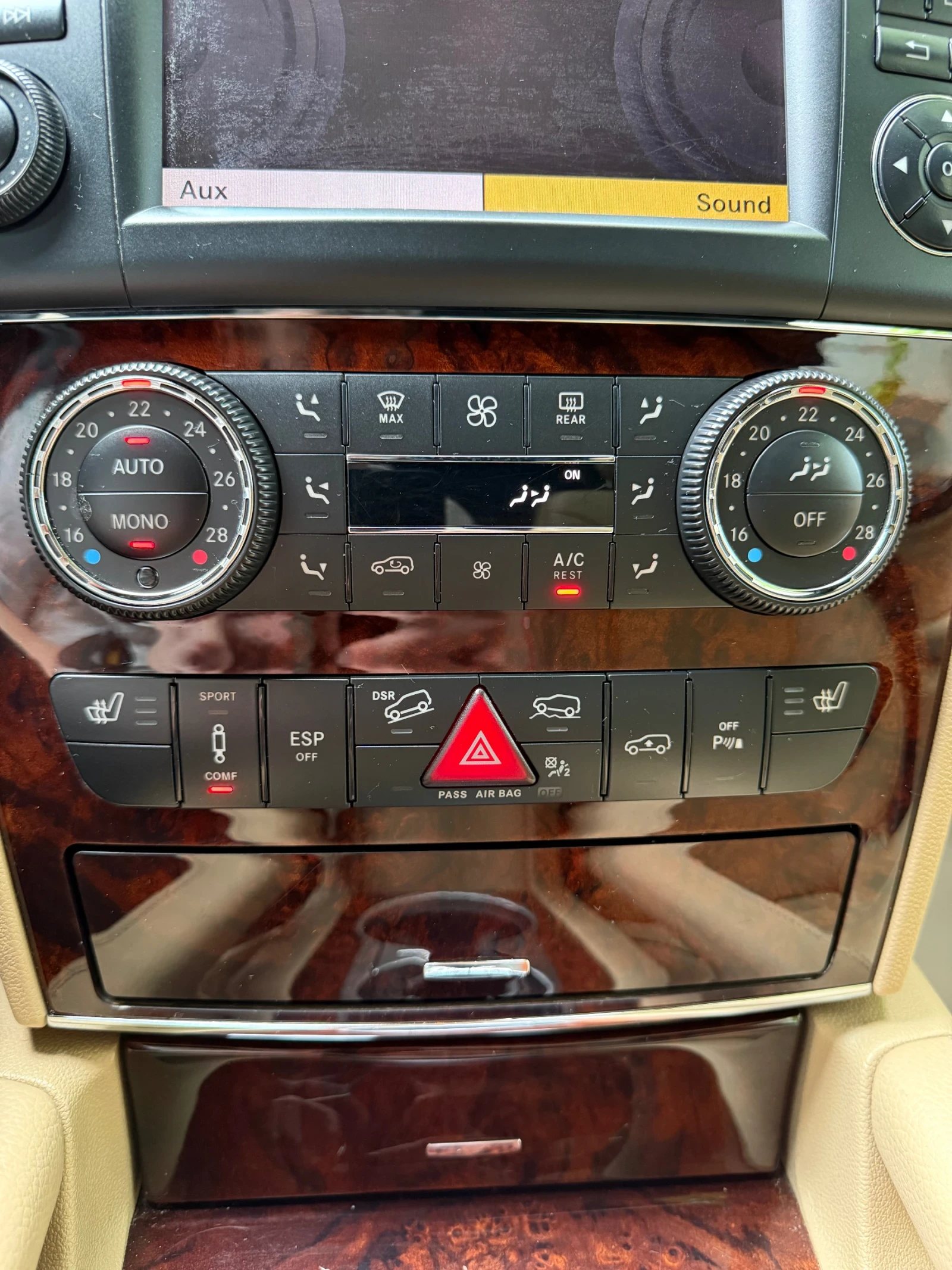 Mercedes-Benz ML 320 Facelift, снимка 4 - Автомобили и джипове - 54490095