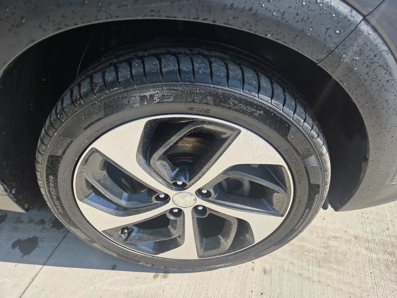 Hyundai Tucson 1.7 CRDI PANORAMA* * KAYLESS GO* KAMERA* , снимка 10 - Автомобили и джипове - 55306771