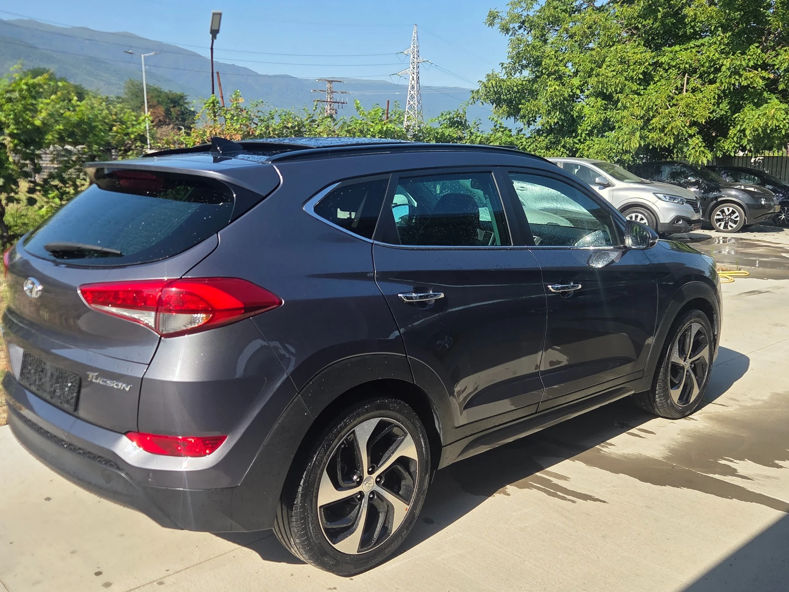 Hyundai Tucson 1.7 CRDI PANORAMA* * KAYLESS GO* KAMERA* , снимка 7 - Автомобили и джипове - 55306771