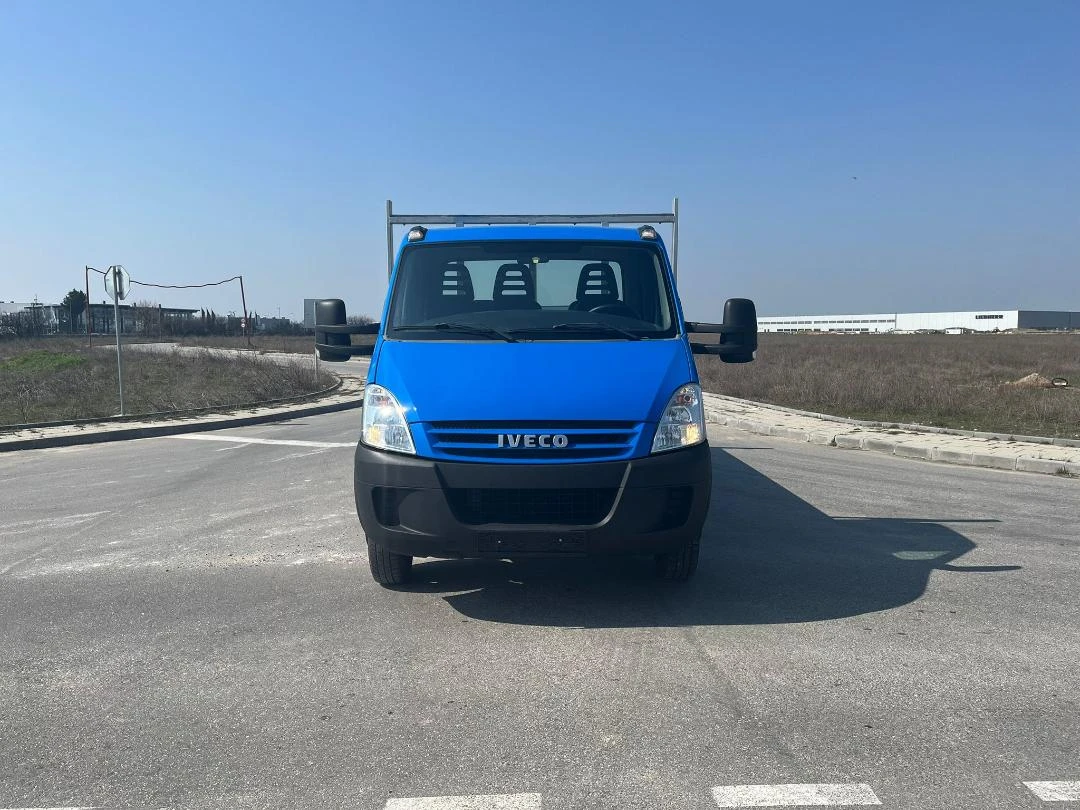 Iveco Daily 35C18 XXL 3.5T 3.0L 180KC 7.30М * КЛИМА ПЕРФЕКТЕН, снимка 17 - Бусове и автобуси - 53806687