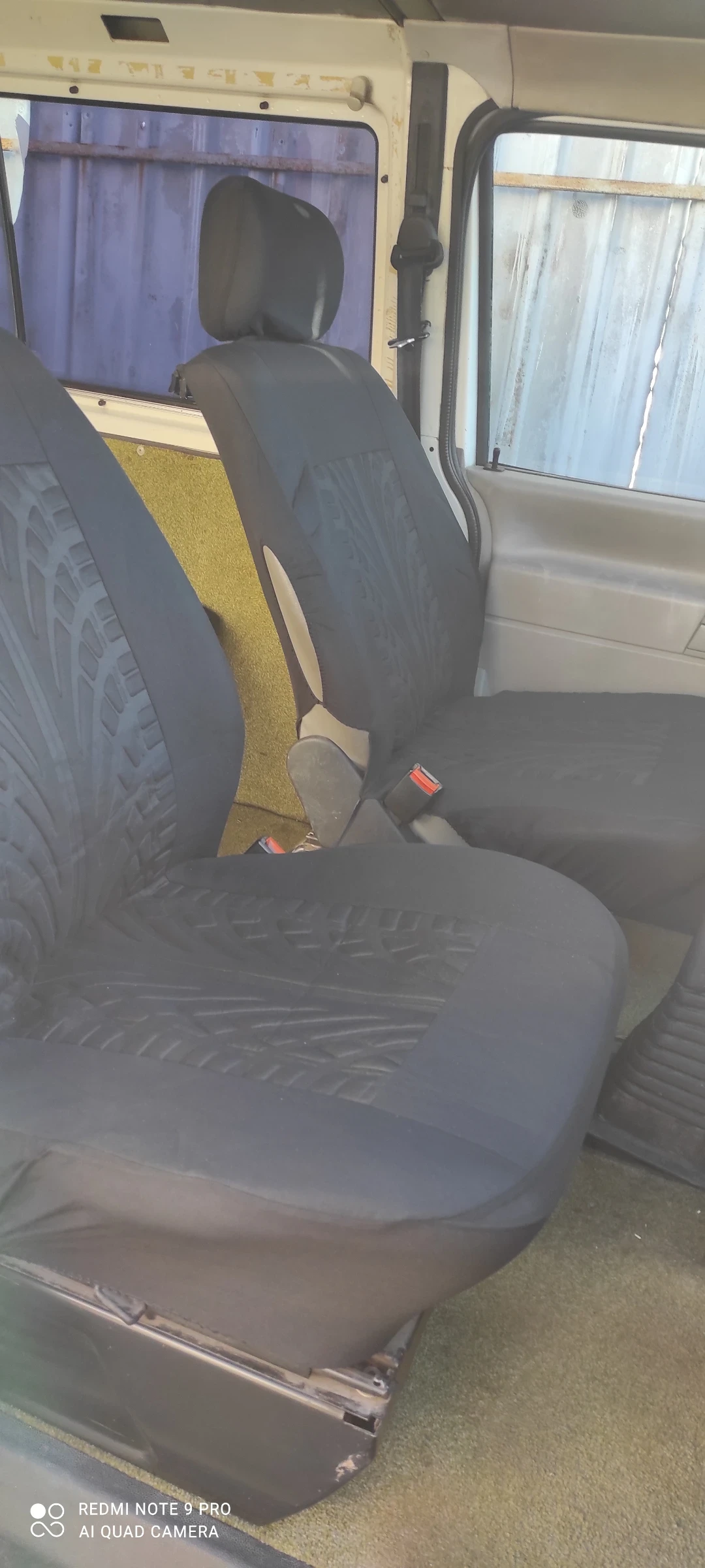 VW Transporter, снимка 13 - Бусове и автобуси - 54411933