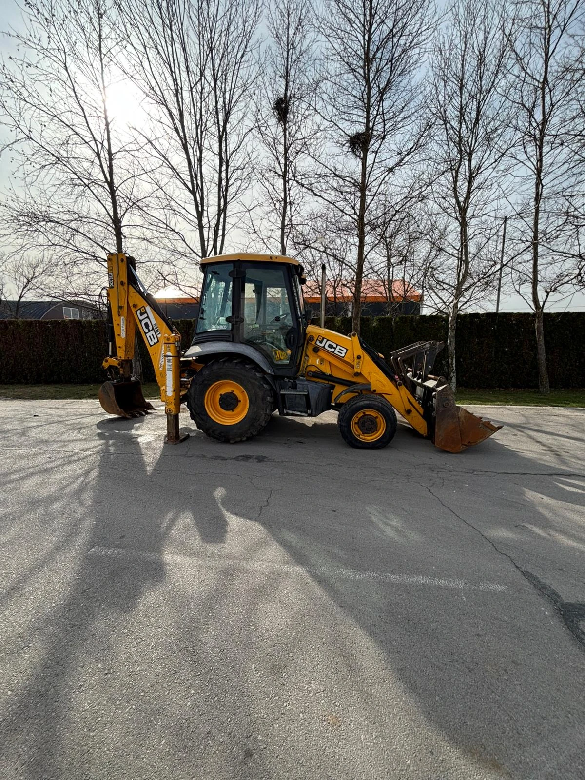 Багер JCB 3CX