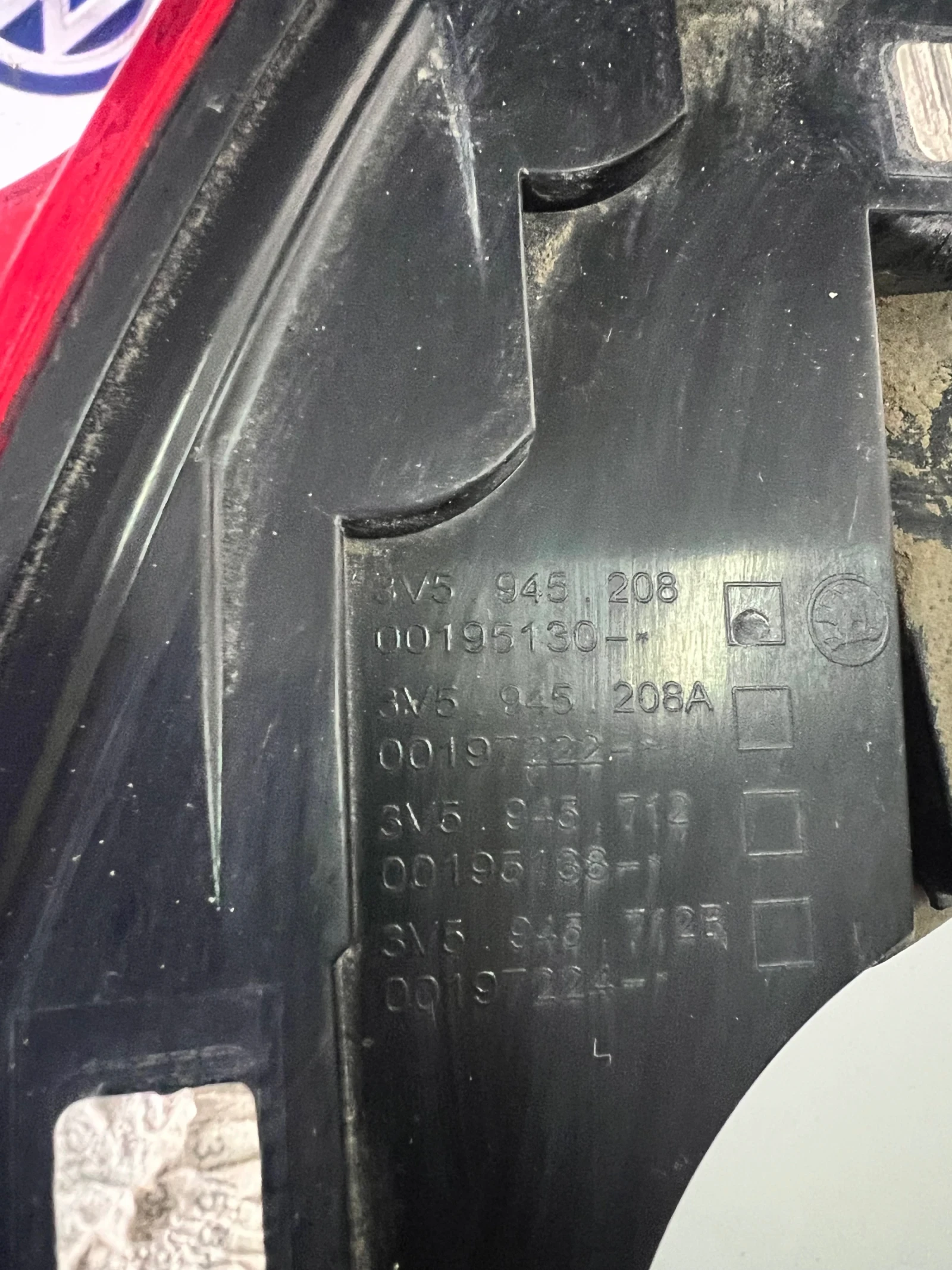 3V5945208   LED SKODA SUPERB 2018  3V5.945.208 3V5945208A | Mobile.bg   2