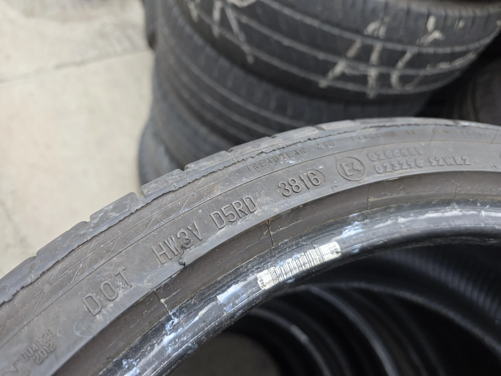 Гуми Летни 225/35R18, снимка 9 - Гуми и джанти - 56685807
