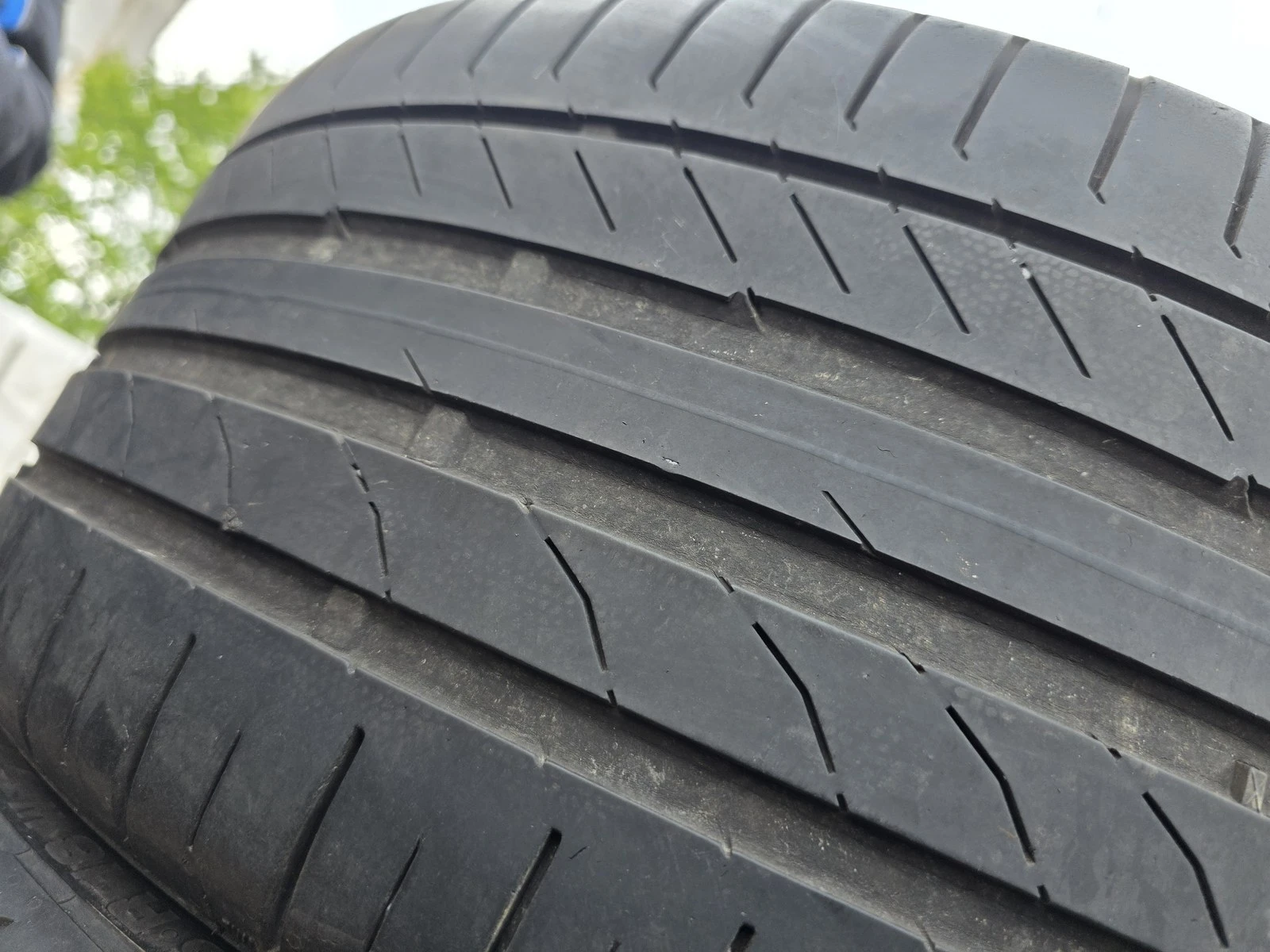 Гуми Летни 225/35R18, снимка 4 - Гуми и джанти - 56685807