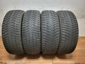 Гуми Зимни 215/65R16, снимка 1 - Гуми и джанти - 48422157