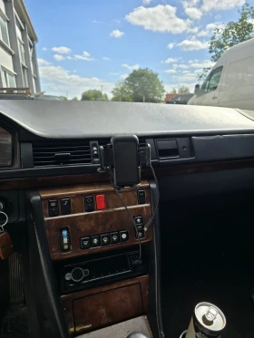 Mercedes-Benz 124, снимка 7