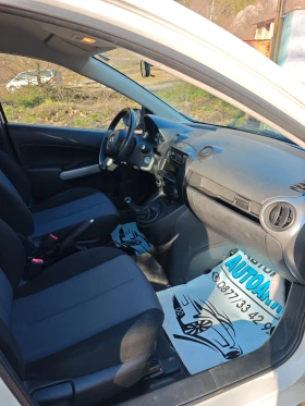 Mazda 2 1.3I НОВ ВНОС, снимка 2