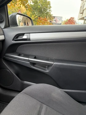 Opel Astra GTC 1.7 CDTI, снимка 4