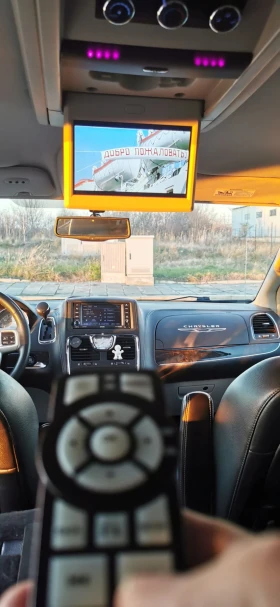Chrysler Town and Country 3, 6 ново АГУ, снимка 13