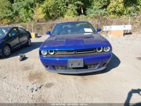 Dodge Challenger SXT AWD - [1] 