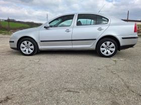 Skoda Octavia 2.0 TDI - 3200 € / 6258.66 лв. - 58832896 5