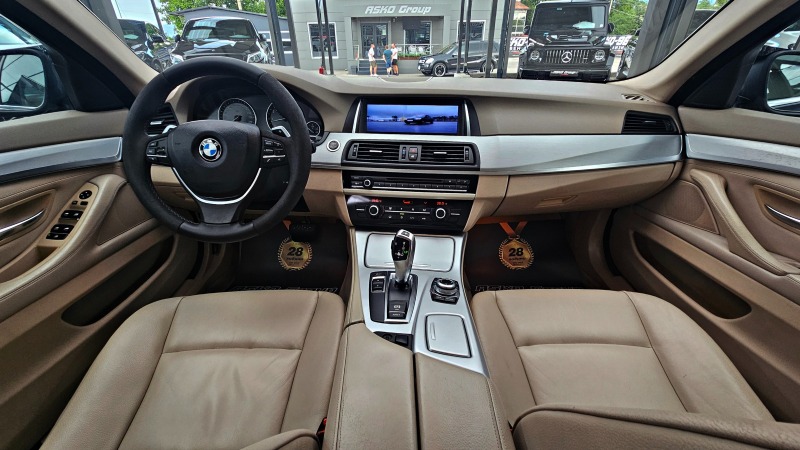 BMW 523 M PERFORMANCE/CAMERA/CAR PLAY/WAZE/AUTO H/DVD/LIZI, снимка 9 - Автомобили и джипове - 46385979