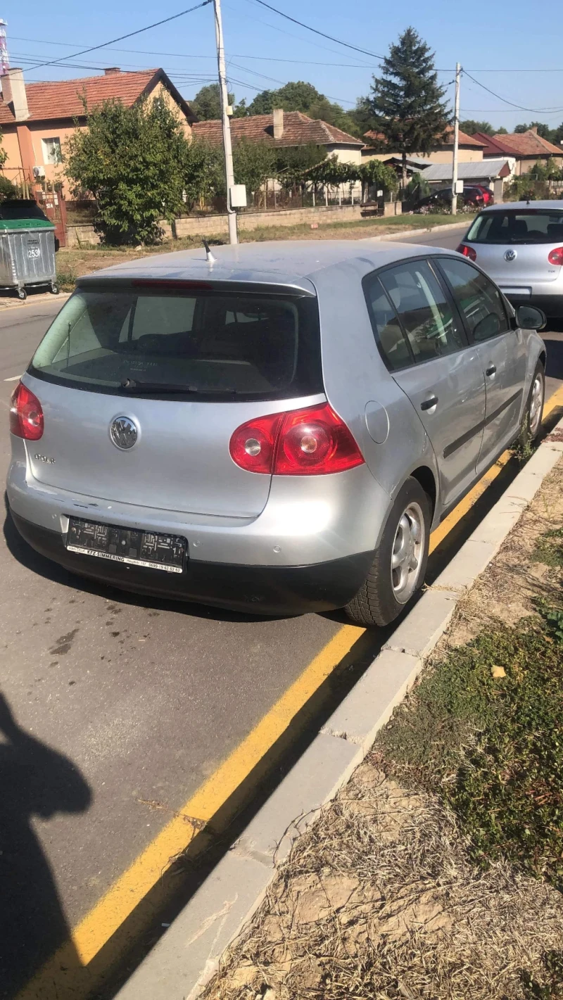 VW Golf 1.9 TDI, снимка 5 - Автомобили и джипове - 47321537