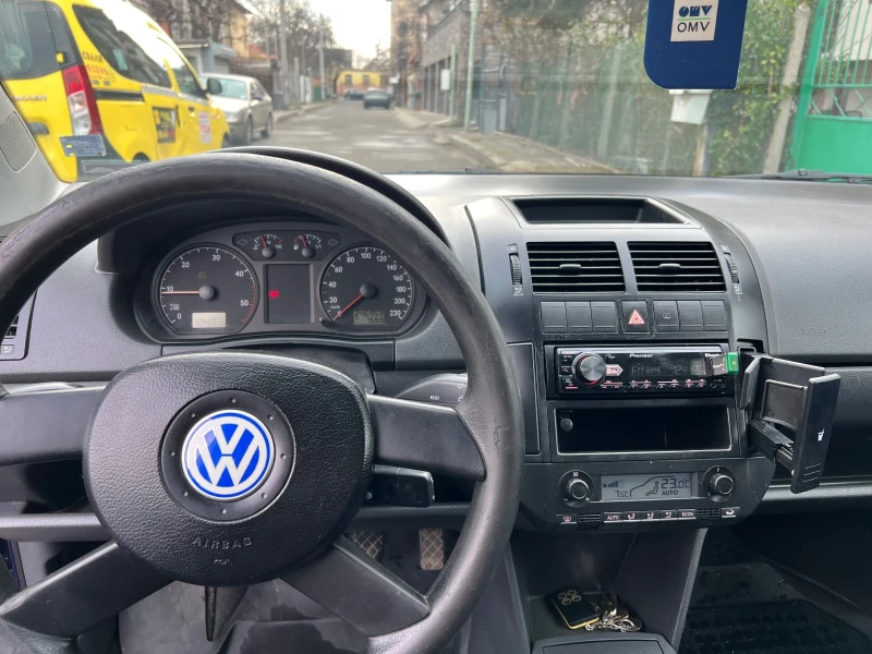 VW Polo 1.4 TDI , снимка 5 - Автомобили и джипове - 48893419