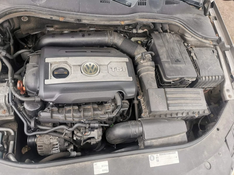 VW Passat 1.8TSI, снимка 16 - Автомобили и джипове - 49528759