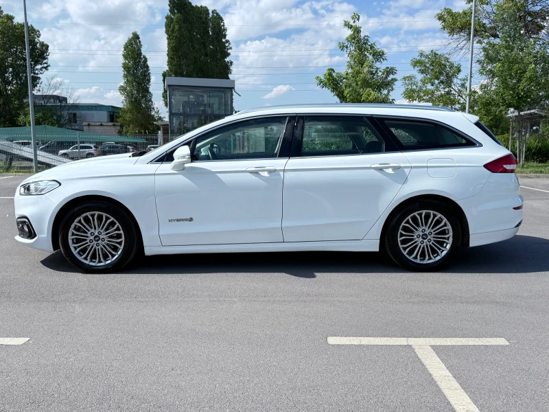 Ford Mondeo /2.0HYBRID/PODGREV/NAVI/CARPLAY/KEYLESS/, снимка 5 - Автомобили и джипове - 51701836