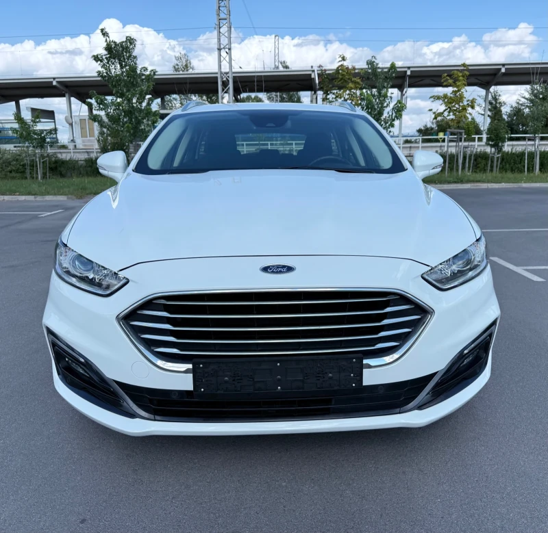 Ford Mondeo /2.0HYBRID/PODGREV/NAVI/CARPLAY/KEYLESS/, снимка 2 - Автомобили и джипове - 51701836