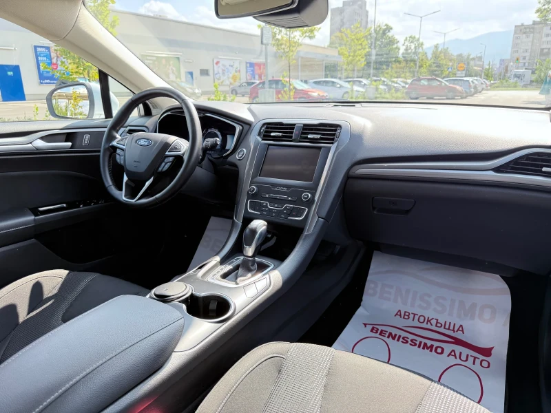 Ford Mondeo /2.0HYBRID/PODGREV/NAVI/CARPLAY/KEYLESS/, снимка 11 - Автомобили и джипове - 51701836