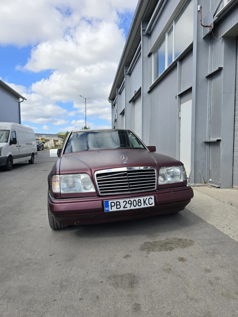Mercedes-Benz 124, снимка 2 - Автомобили и джипове - 52529407