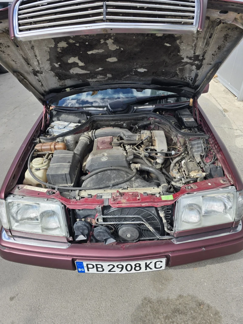 Mercedes-Benz 124, снимка 9 - Автомобили и джипове - 52529407