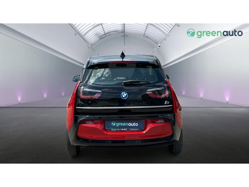 BMW i3 120 Ah Термопомпа, Месечна вноска от 525 лв., снимка 4 - Автомобили и джипове - 52554867