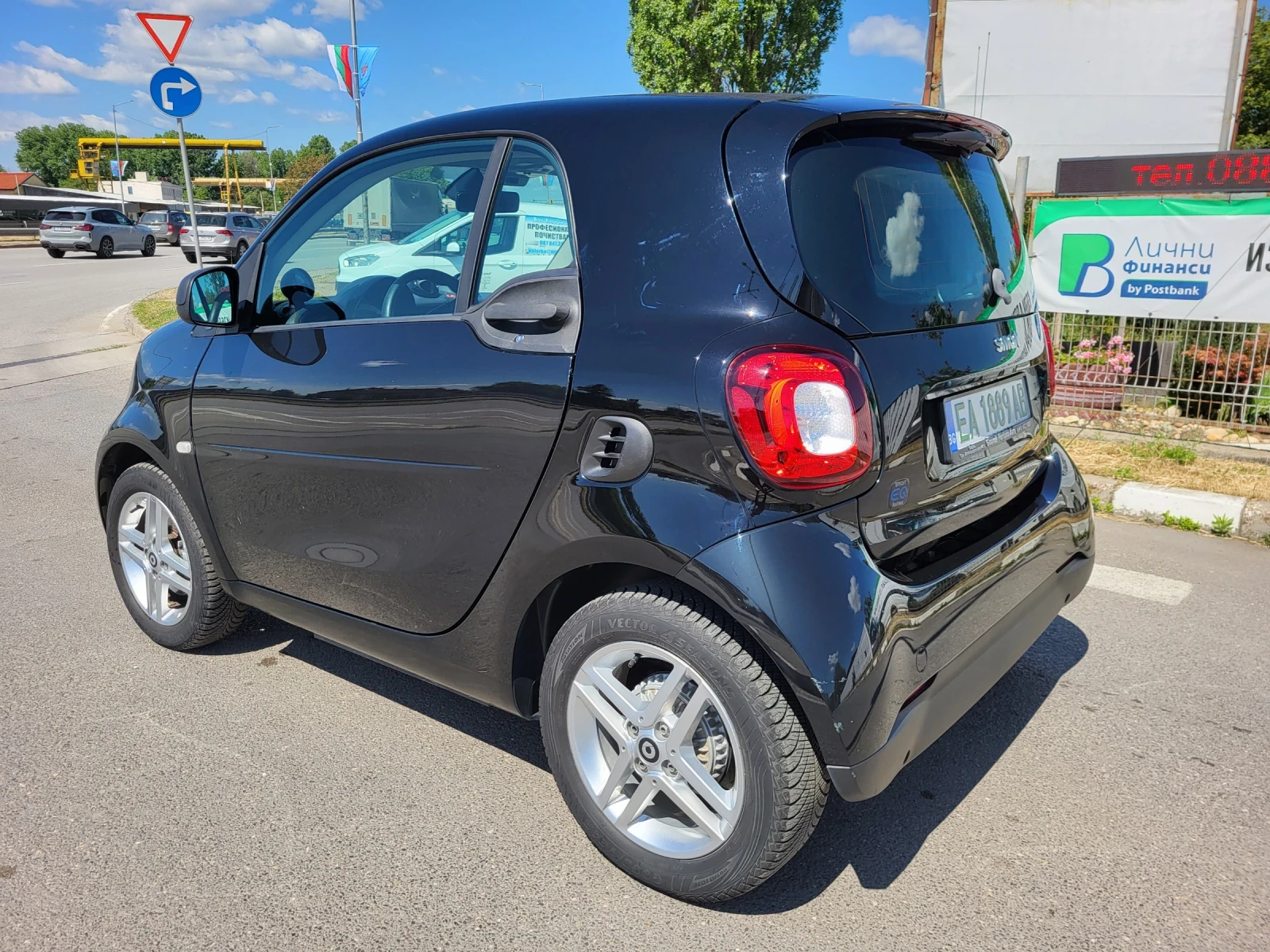 Smart Fortwo EQ 21000 KM ! - изображение 7