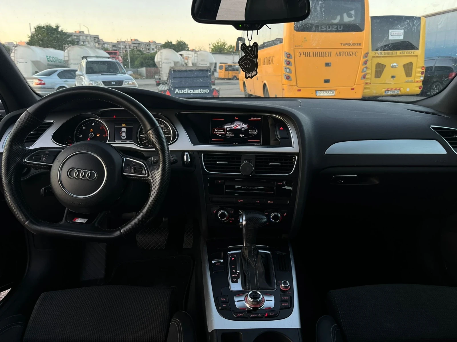Audi A4 2.0 TDI 3x S-line - изображение 8