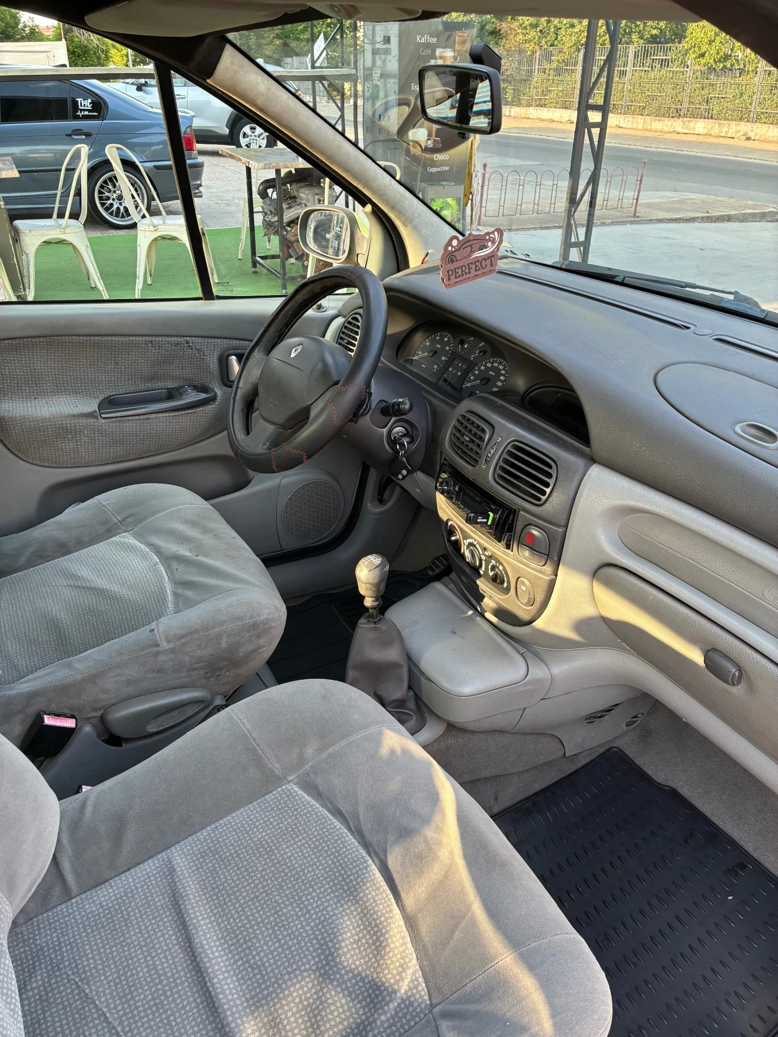 Renault Scenic 1.9 DCI - изображение 7