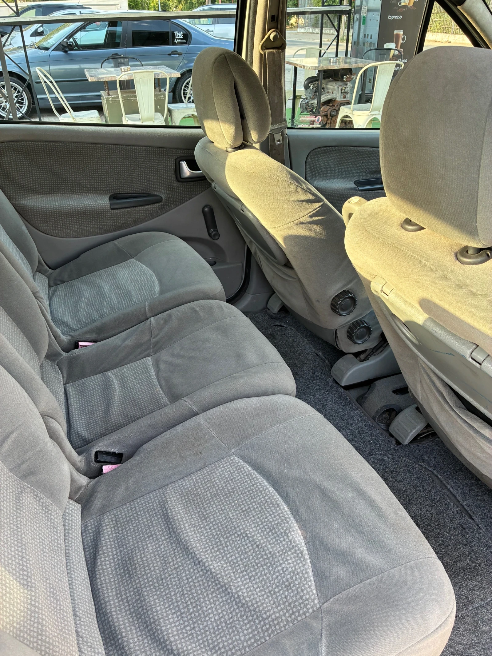 Renault Scenic 1.9 DCI - изображение 9