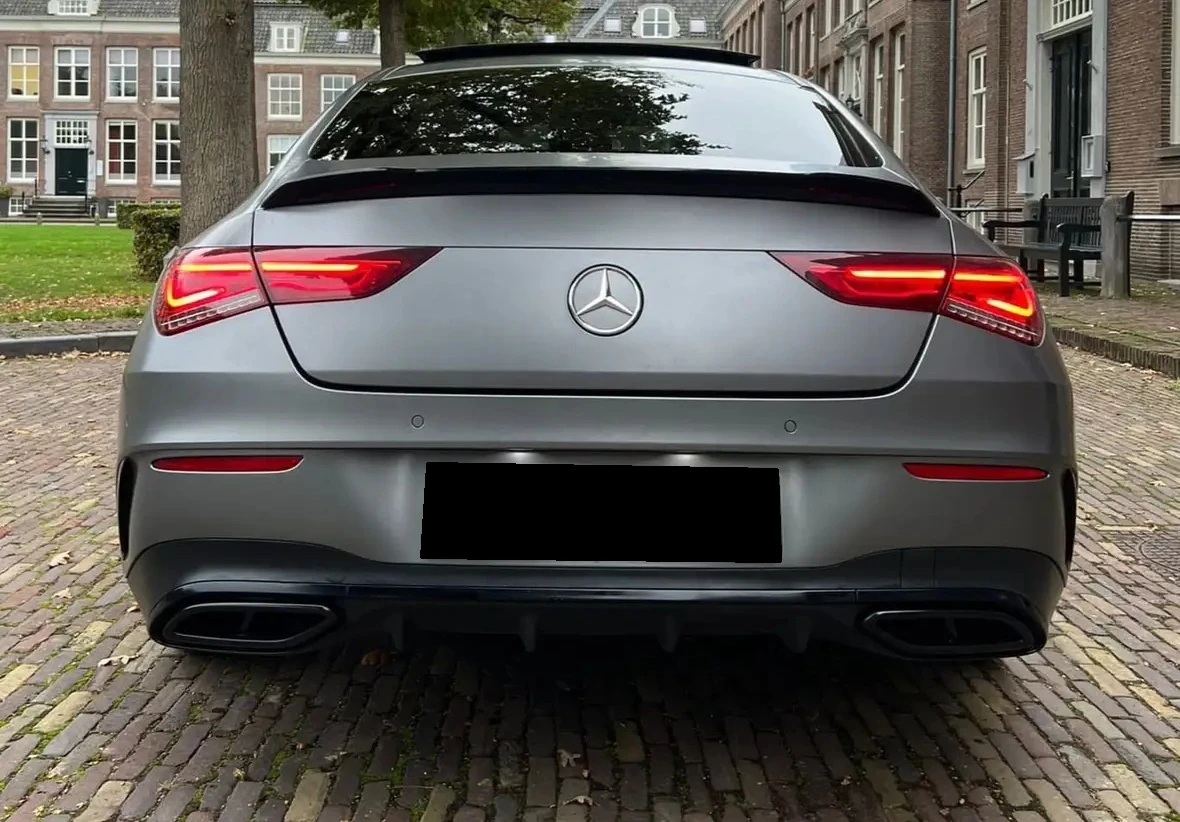 Mercedes-Benz CLA 180d Coupe AMG Line  - изображение 5