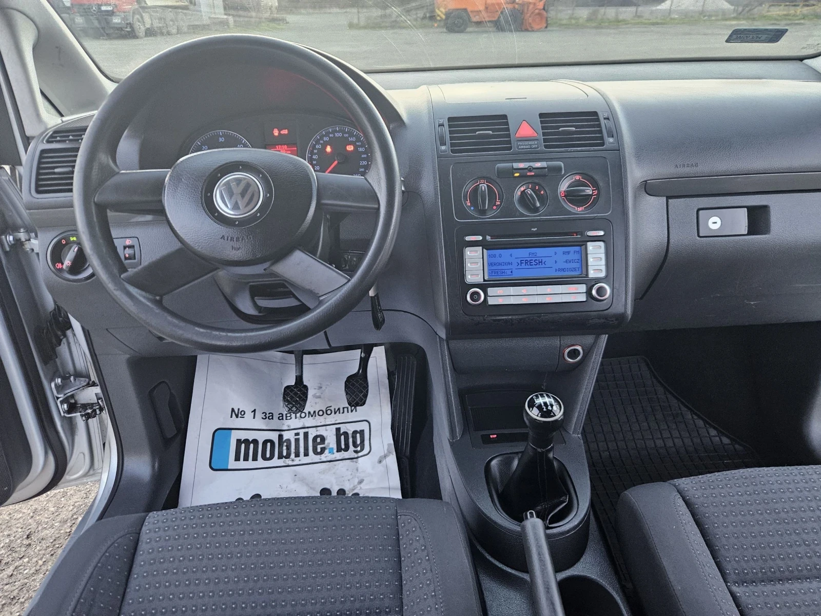 VW Touran 1.9tdi 105ps 6+ 1 Top | Mobile.bg   14