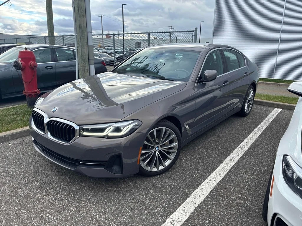 BMW 530 i xDrive 2023 * CARFAX *    | Mobile.bg   1